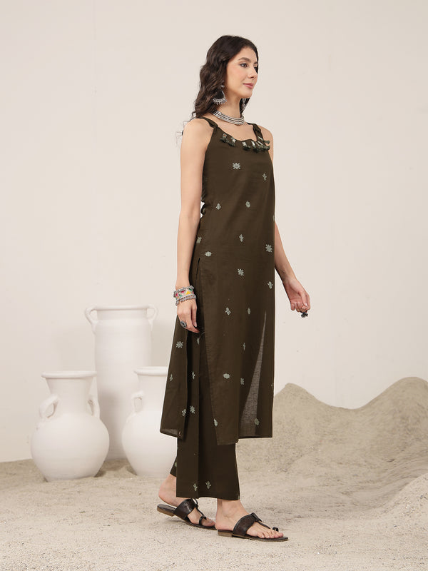 Kimayra Cotton Calf Length Solid Sleeveless Round Neck Straight Kurta Suit Set