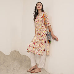 Kimayra Rayon Calf Length Printed 3/4 Sleeve Round Neck Straight Kurta