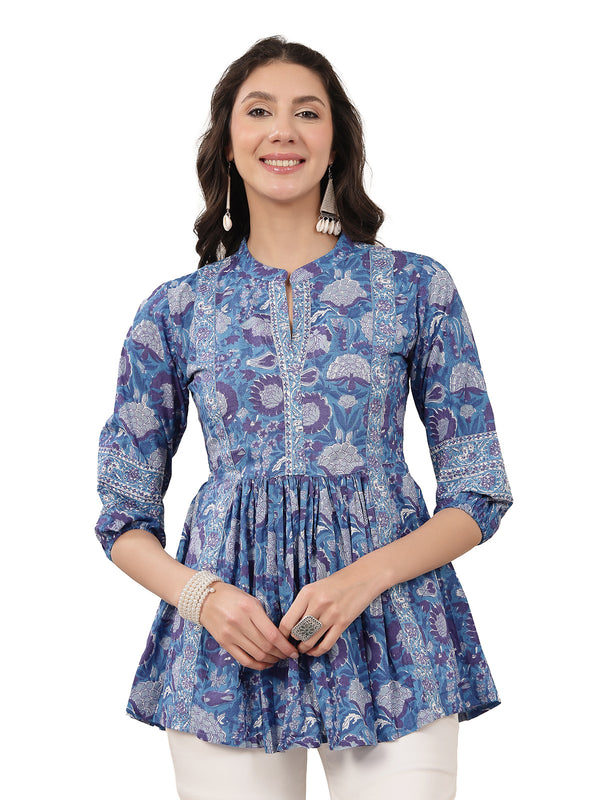 Kimayra  Hip Length Printed 3/4 Sleeve Mandarin Collar Flared Top