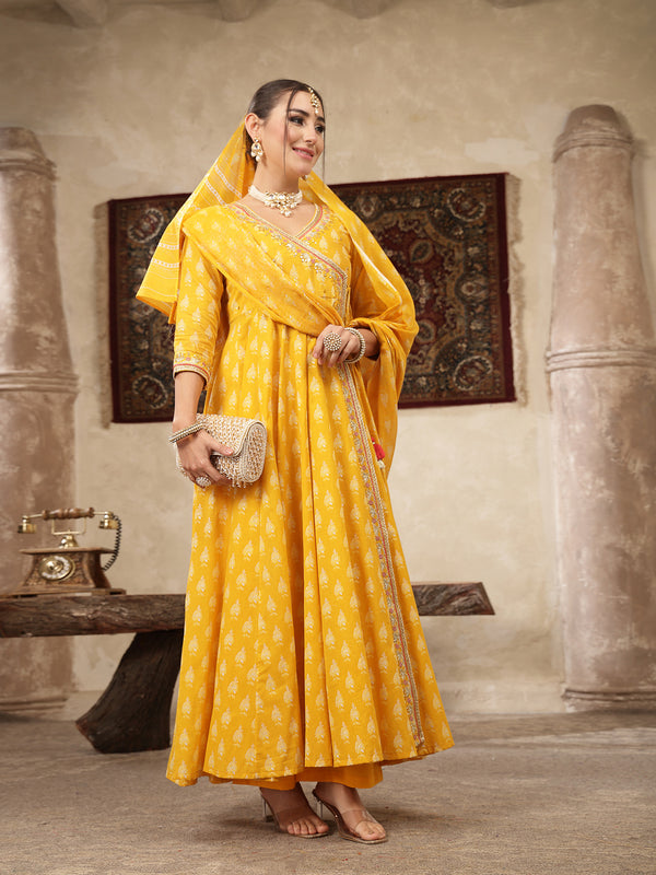 Kimayra Cotton Calf Length Printed 3/4 Sleeve V-Neck Flared Kurta Suit Set