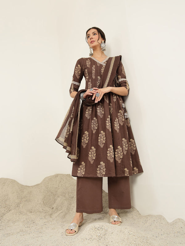 Kimayra Cotton Calf Length Printed 3/4 Sleeve V-Neck Flared Kurta Suit Set