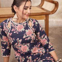 Kimayra Rayon Calf Length Printed 3/4 Sleeve Round Neck Straight Kurta