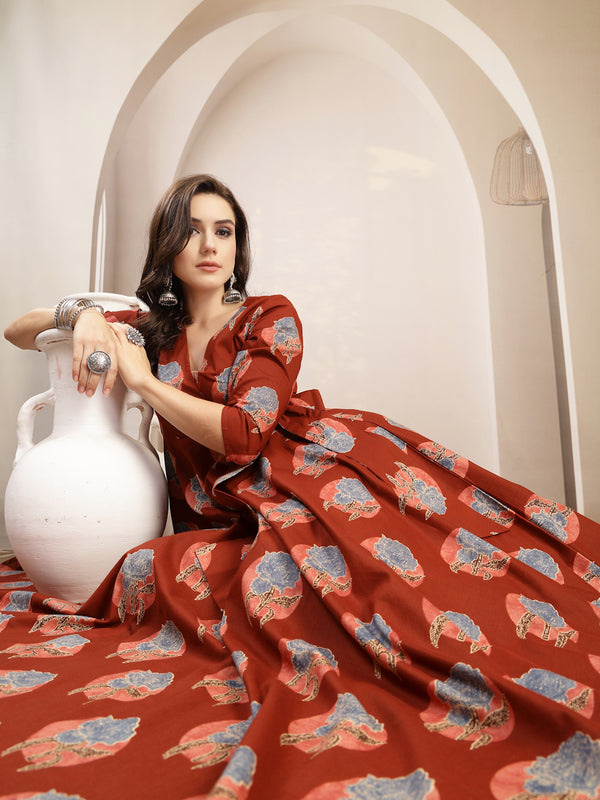 Kimayra Cotton Calf Length Printed 3/4 Sleeve V-Neck Flared Kurta
