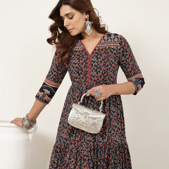 Kimayra Cotton Calf Length Printed 3/4 Sleeves V-Neck Anarkali Kurta