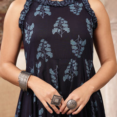 Kimayra Cotton Calf Length Printed Sleeveless Round Neck Flared Kurta