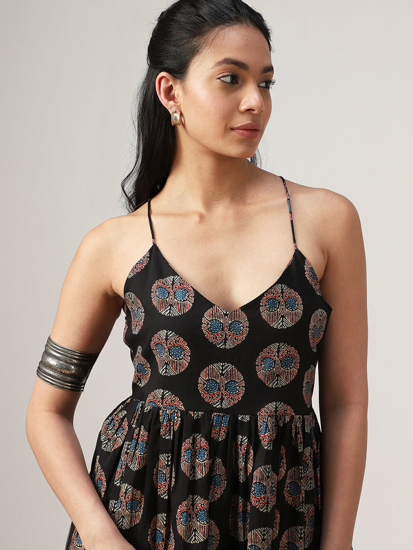 Kimayra Cotton Hip Length Printed Sleeveless V-Neck Flared Top