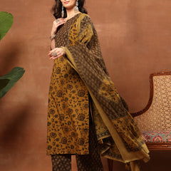 Kimayra Cotton Calf Length Printed 3/4 Sleeve Round Neck Straight Kurta Suit Set