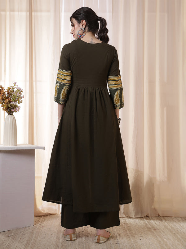 Kimayra Rayon Calf Length Solid 3/4 Sleeves V Neck Flared Kurta Suit Set